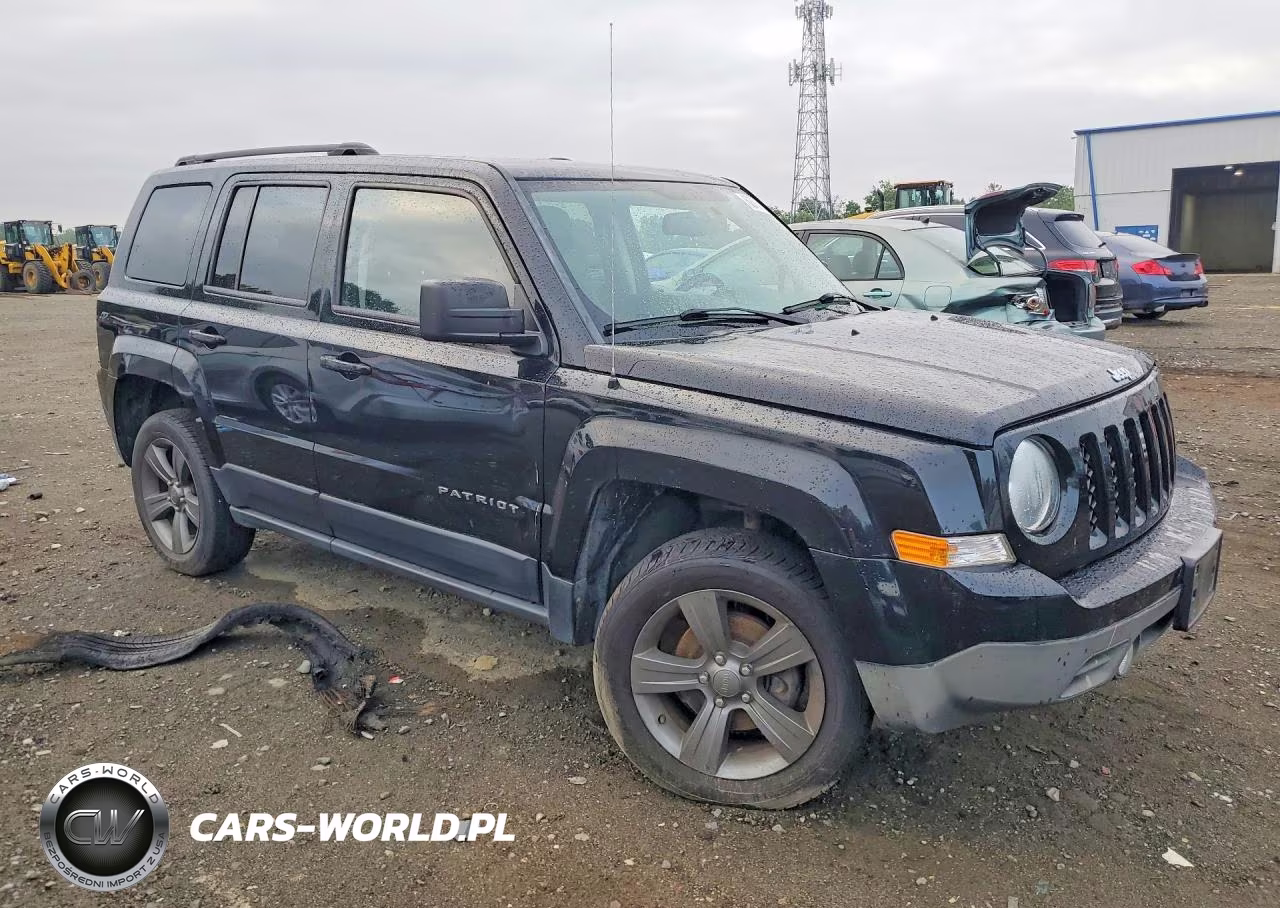 2015 Jeep Patriot Latitude VIN:1C4NJRFB8FD317395 - 4