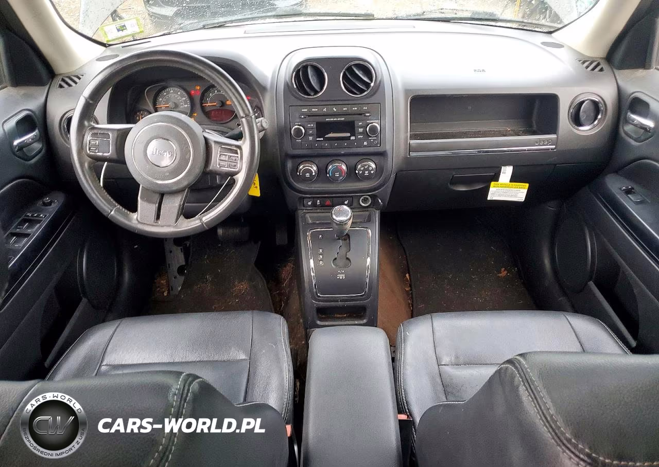 2015 Jeep Patriot Latitude VIN:1C4NJRFB8FD317395 - 8