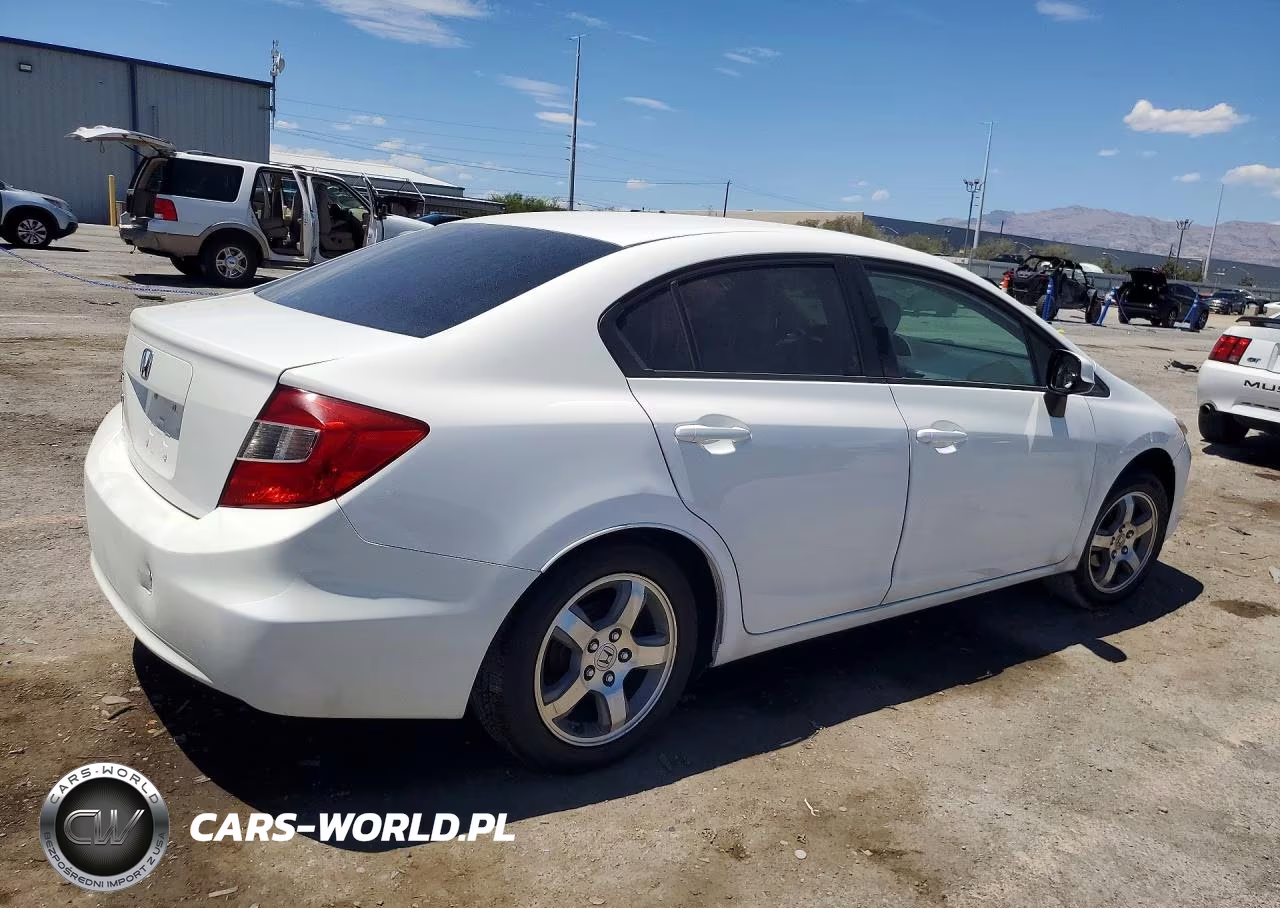 2012 Honda Civic Lx VIN:19XFB2F58CE011679 - 3