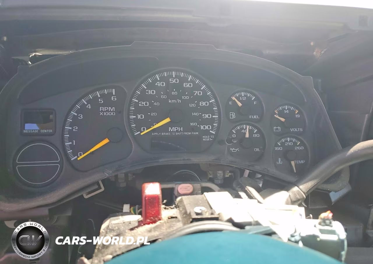 2000 Chevrolet Silverado K1500 VIN:1GCEK14T7YZ104650 - 9