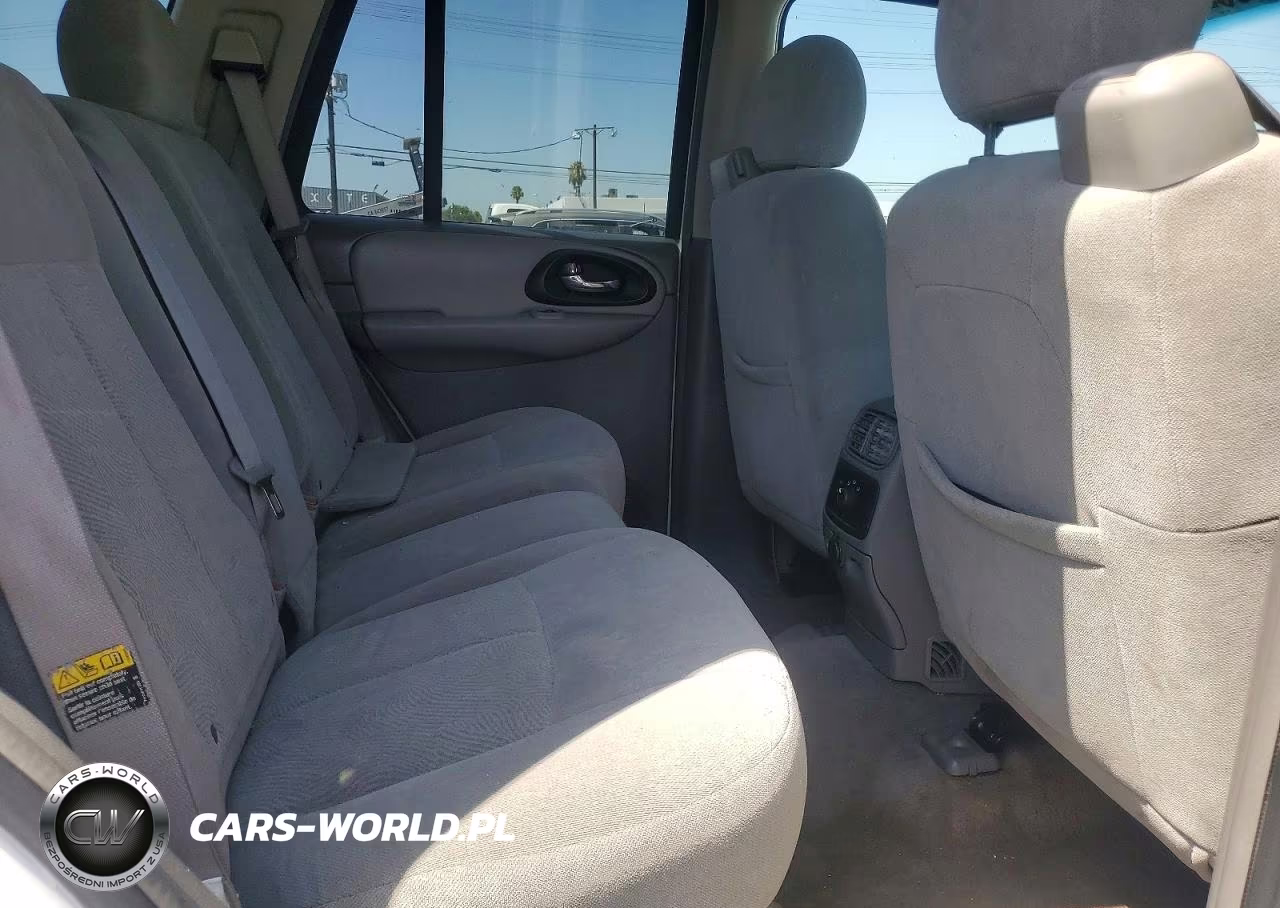2005 Chevrolet Trailblazer Ls VIN:1GNDT13S452284330 - 11