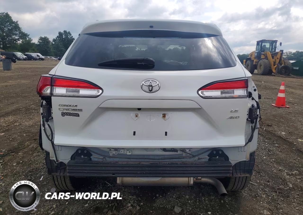 2022 Toyota Corolla Cross Le VIN:7MUBAABG4NV005573 - 6
