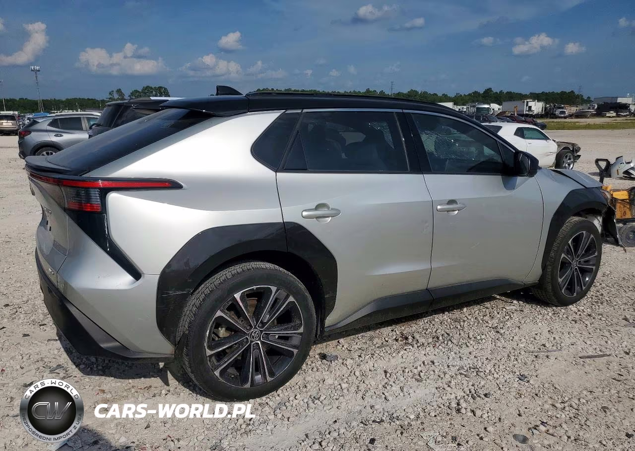 2023 Toyota Bz4X Limited VIN:JTMABACA3PA020482 - 3