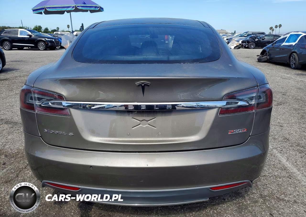 2016 Tesla Model S VIN:5YJSA1E42GF137220 - 6