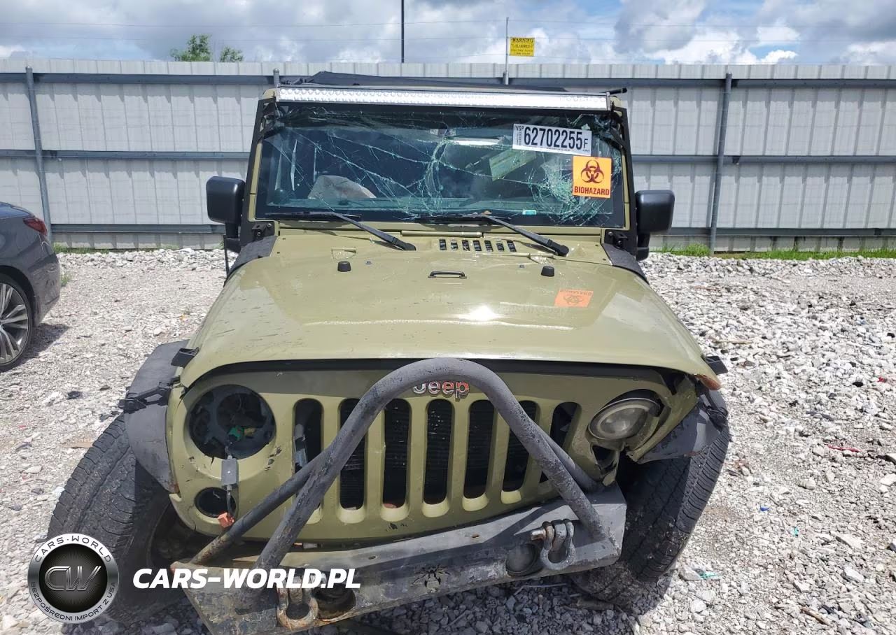 2013 Jeep Wrangler Sport VIN:1C4AJWAG5DL605832 - 5