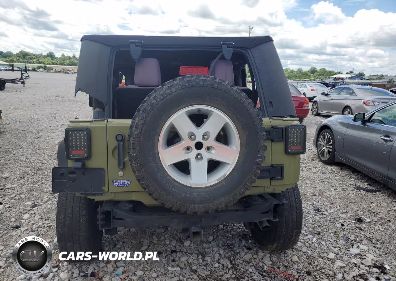 2013 Jeep Wrangler Sport VIN:1C4AJWAG5DL605832 - 6