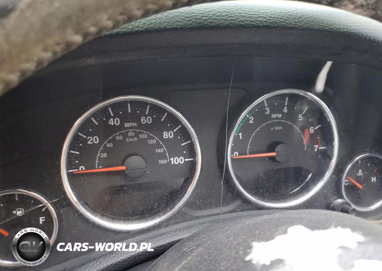 2013 Jeep Wrangler Sport VIN:1C4AJWAG5DL605832 - 9
