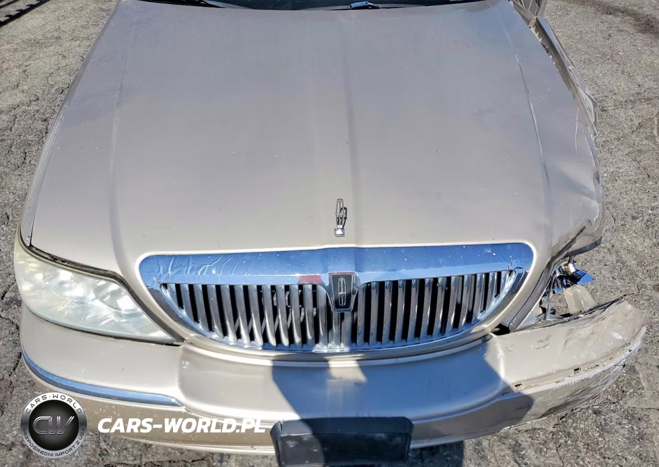 2004 Lincoln Town Car Executive VIN:1LNHM81W44Y611578 - 11