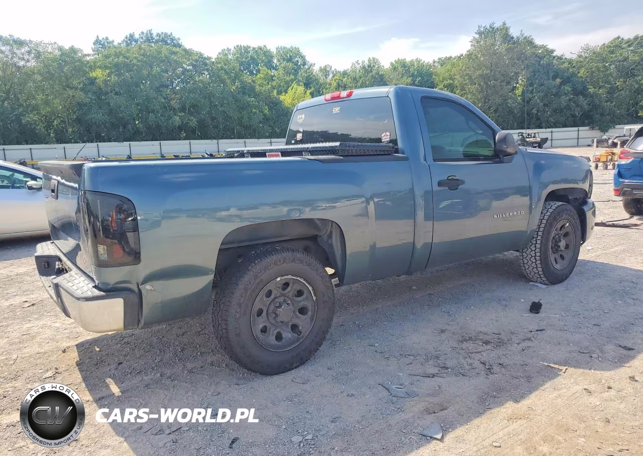 2011 Chevrolet Silverado C1500 VIN:1GCNCPEXXBZ189511 - 3
