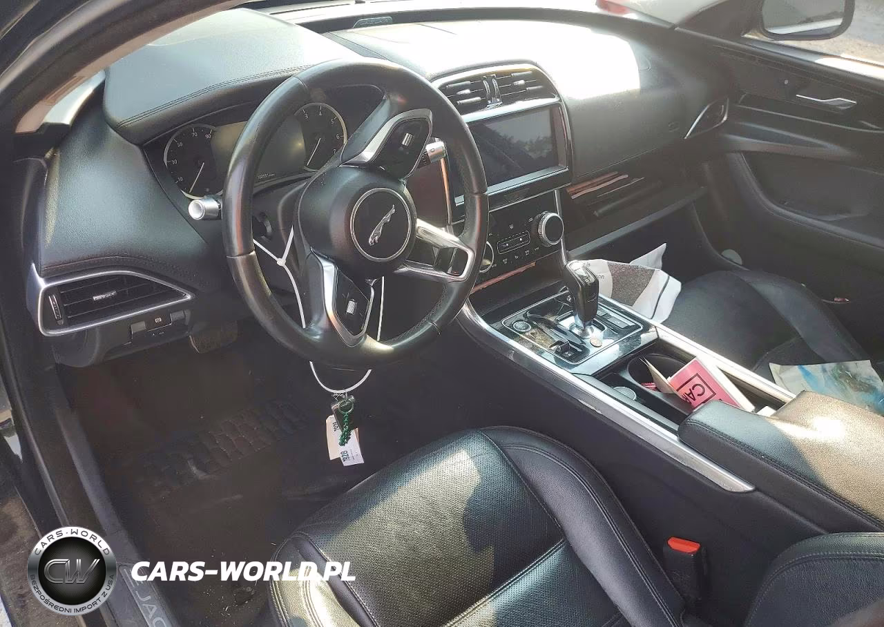 2020 Jaguar Xe S VIN:SAJAE4FXXLCP60541 - 8