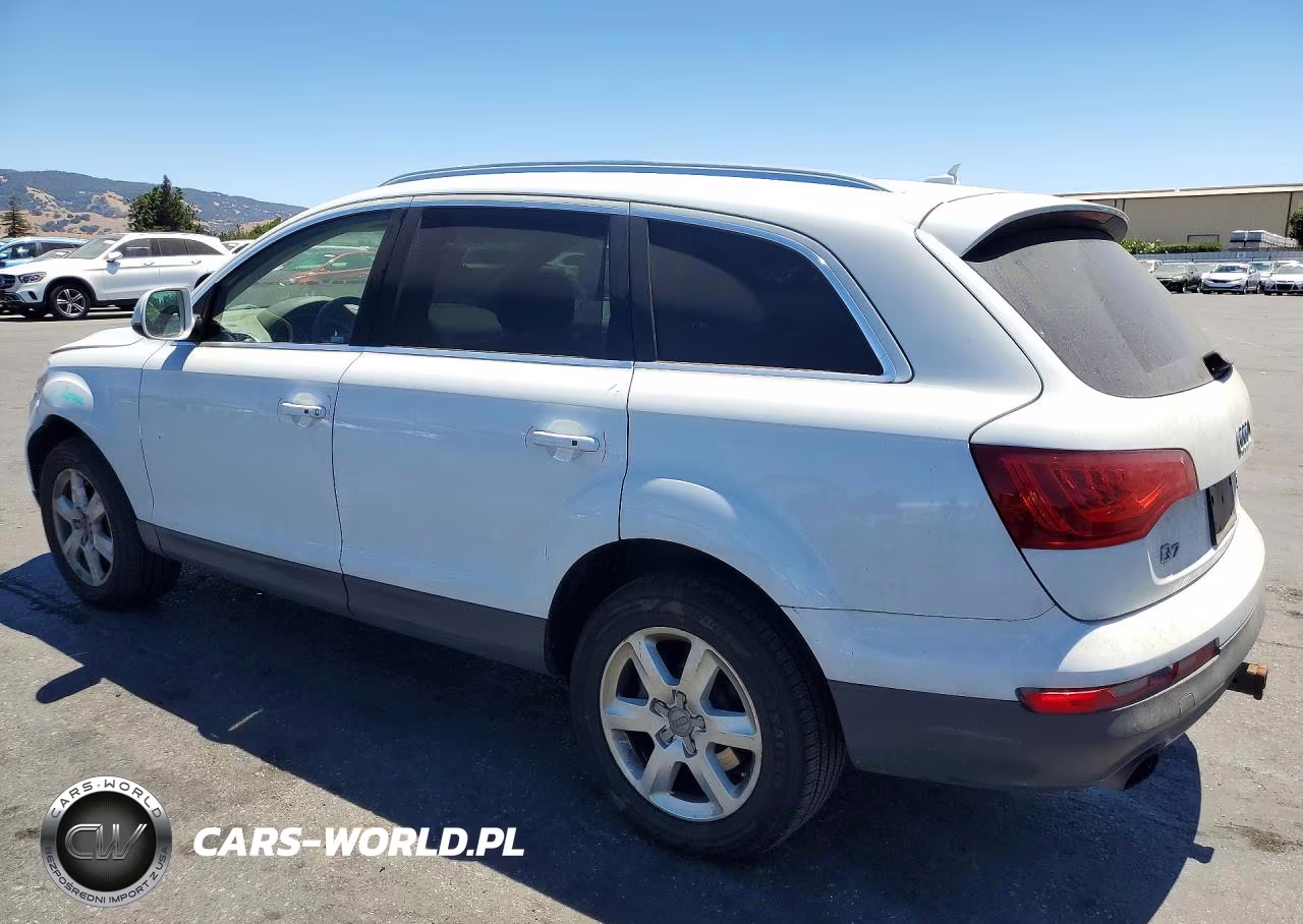 2014 Audi Q7 Premium Plus VIN:WA1LGAFE0ED004738 - 2