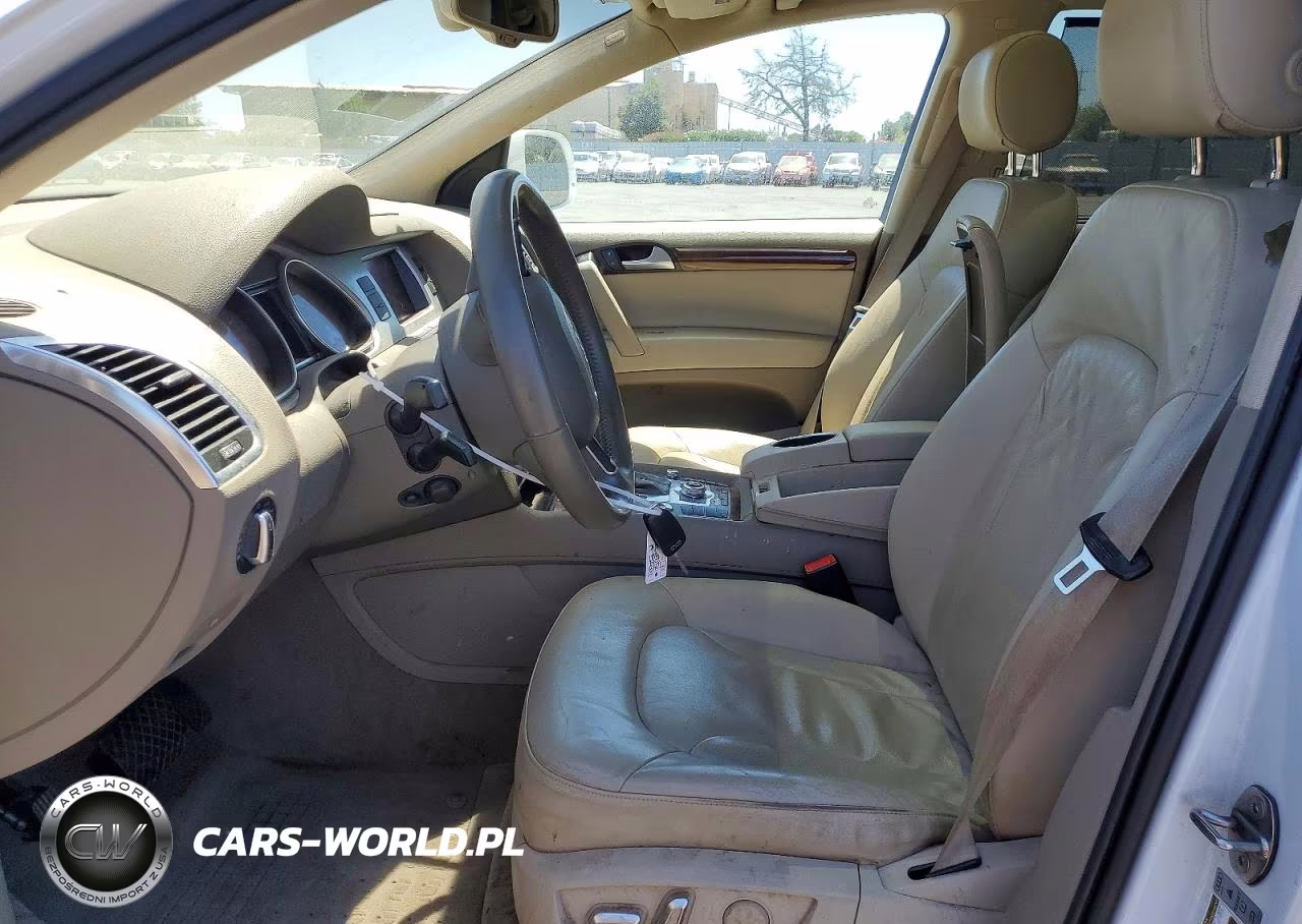 2014 Audi Q7 Premium Plus VIN:WA1LGAFE0ED004738 - 7