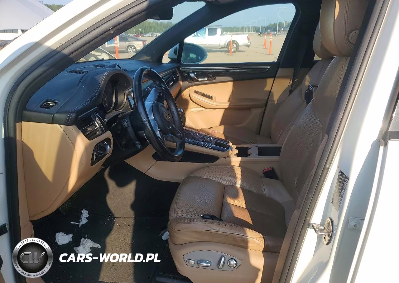 2020 Porsche Macan VIN:WP1AA2A51LLB02318 - 7