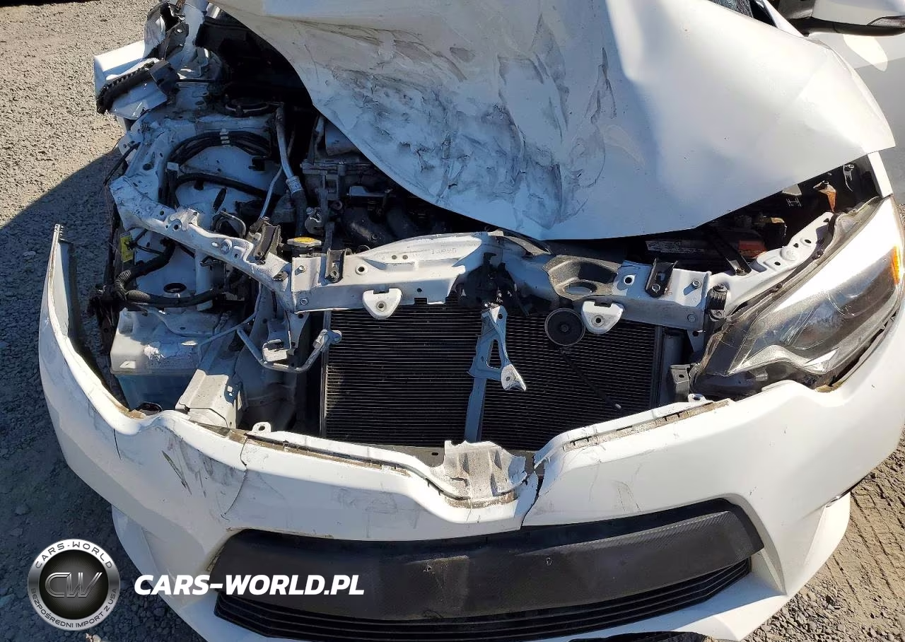 2015 Toyota Corolla S Plus VIN:5YFBURHEXFP339512 - 11