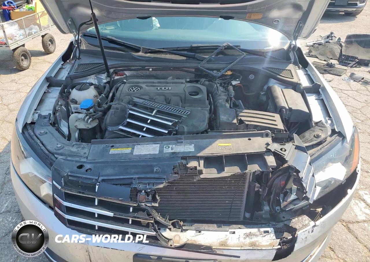 2015 Volkswagen Passat Sel VIN:1VWCV7A33FC053005 - 11