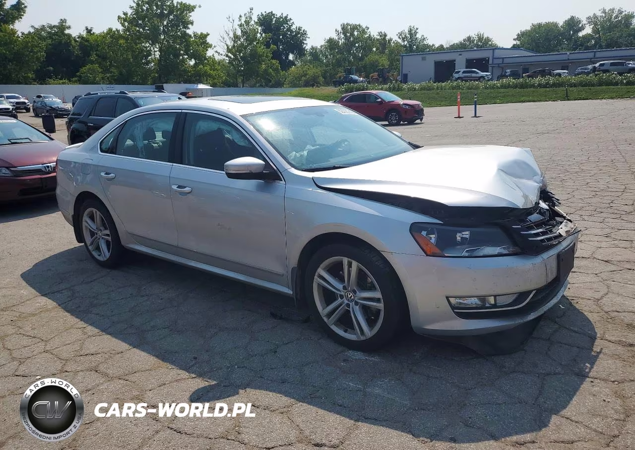 2015 Volkswagen Passat Sel VIN:1VWCV7A33FC053005 - 4