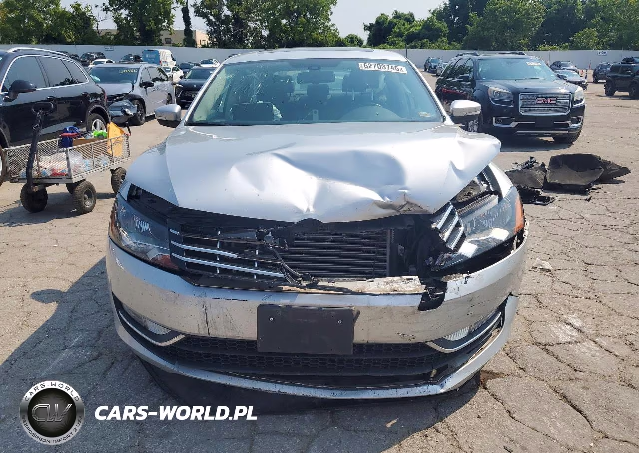 2015 Volkswagen Passat Sel VIN:1VWCV7A33FC053005 - 5