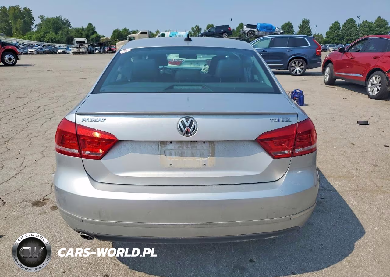 2015 Volkswagen Passat Sel VIN:1VWCV7A33FC053005 - 6