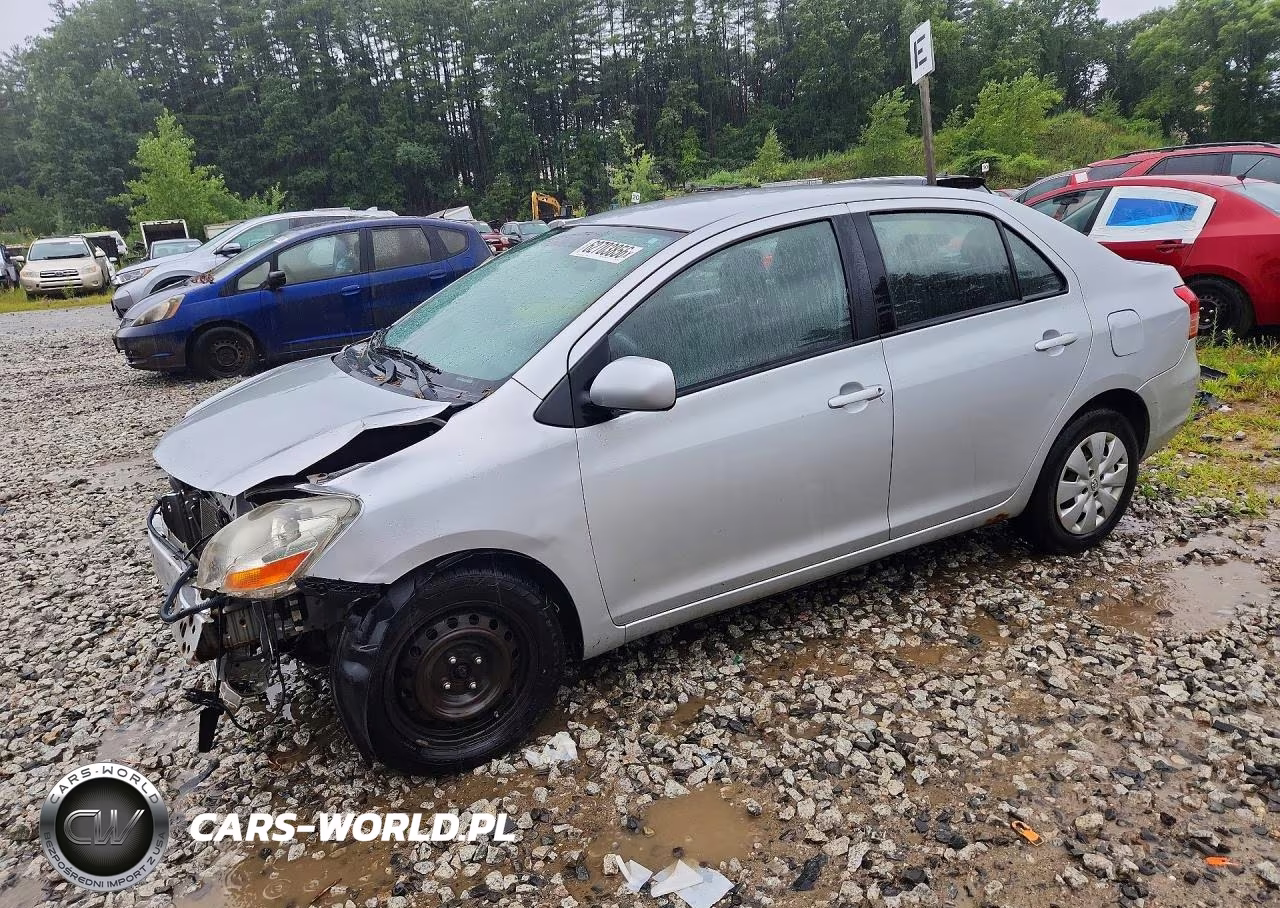 2011 Toyota Yaris Base