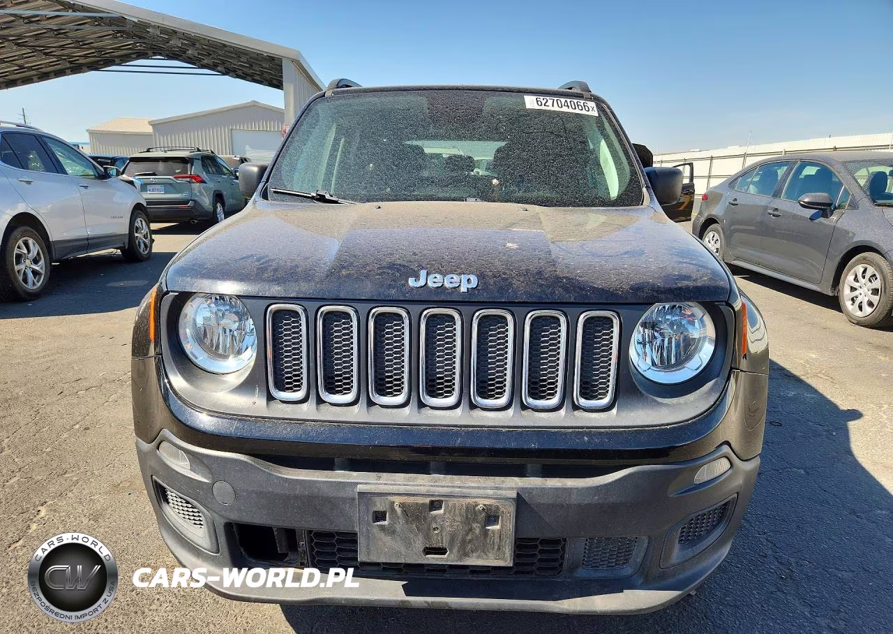 2018 Jeep Renegade Sport VIN:ZACCJBAB9JPH42849 - 5