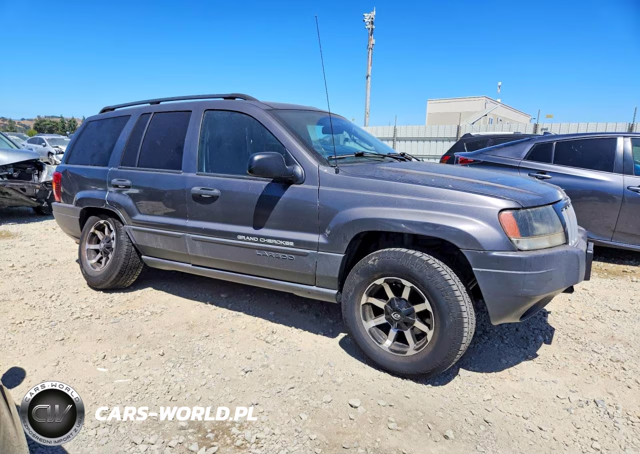 2004 Jeep Grand Cherokee Laredo VIN:1J4GW48S14C331095 - 4