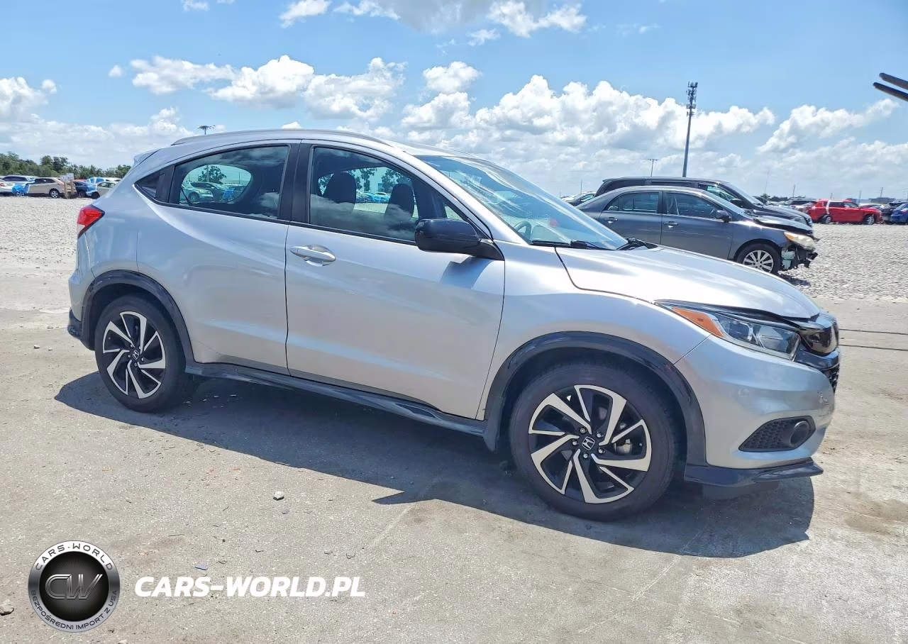 2019 Honda Hr-V Sport VIN:3CZRU5H13KM721557 - 4