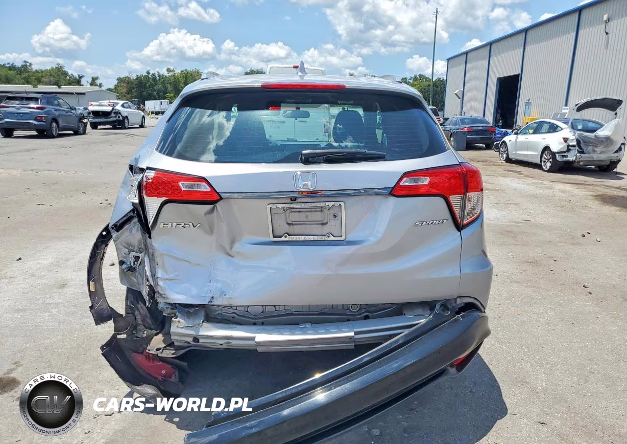 2019 Honda Hr-V Sport VIN:3CZRU5H13KM721557 - 6