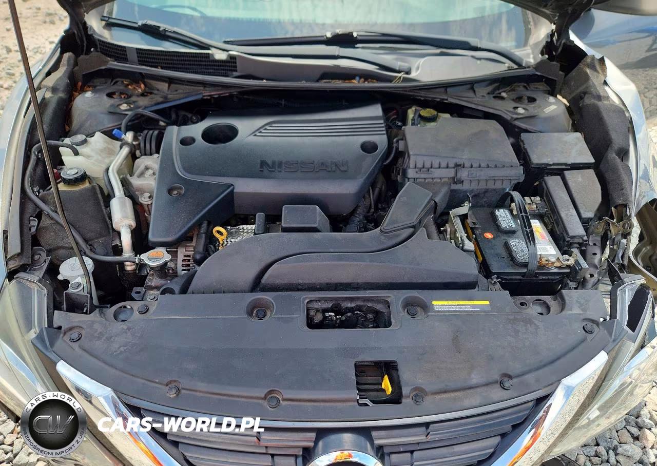 2017 Nissan Altima 2.5 S VIN:1N4AL3AP3HN364135 - 11