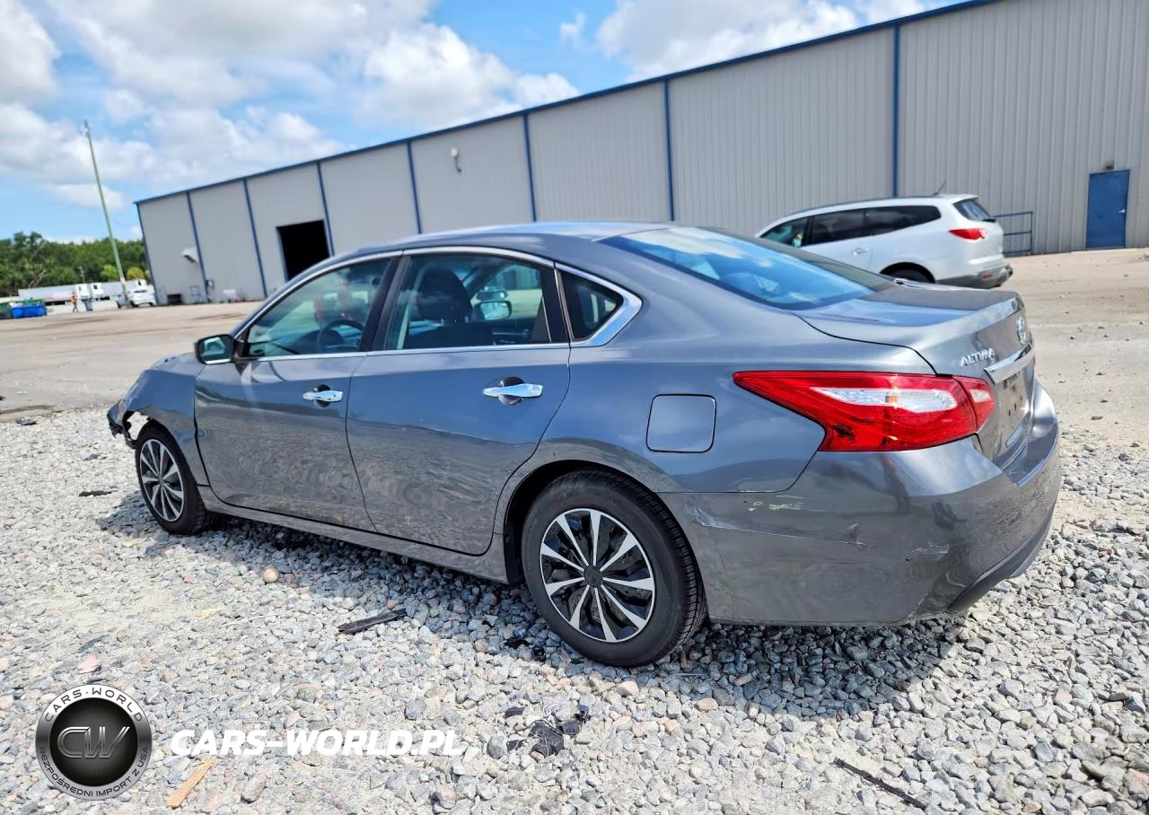 2017 Nissan Altima 2.5 S VIN:1N4AL3AP3HN364135 - 2