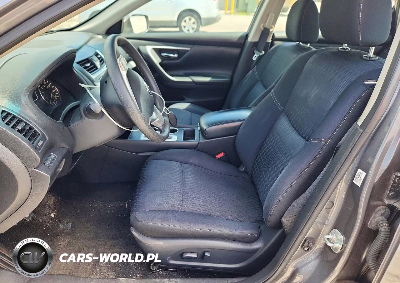 2017 Nissan Altima 2.5 S VIN:1N4AL3AP3HN364135 - 7