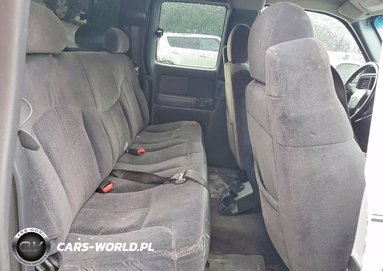 2000 Chevrolet Silverado C1500 VIN:2GCEC19T7Y1318424 - 10