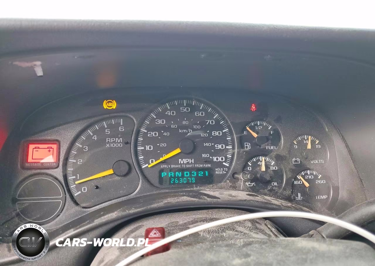 2000 Chevrolet Silverado C1500 VIN:2GCEC19T7Y1318424 - 9
