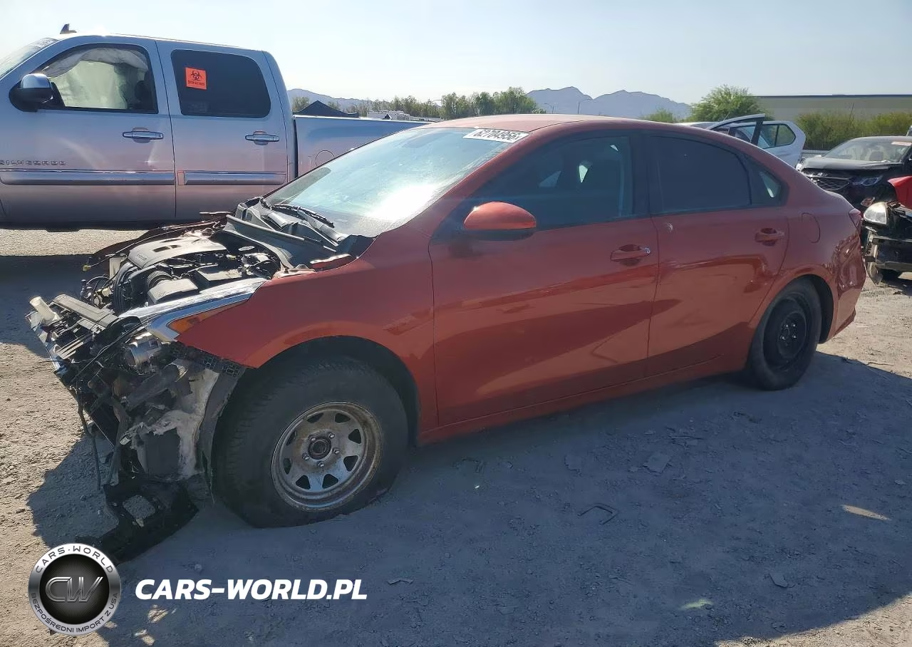 2023 Kia Forte Lxs – zdjęcie 1 z 12