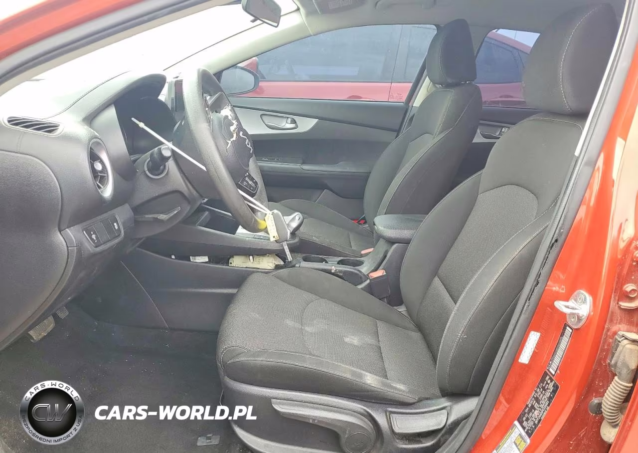 2023 Kia Forte Lxs VIN:3KPF24AD0PE526465 - 7