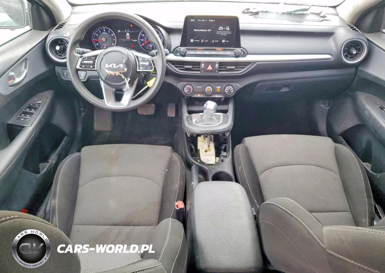 2023 Kia Forte Lxs VIN:3KPF24AD0PE526465 - 8