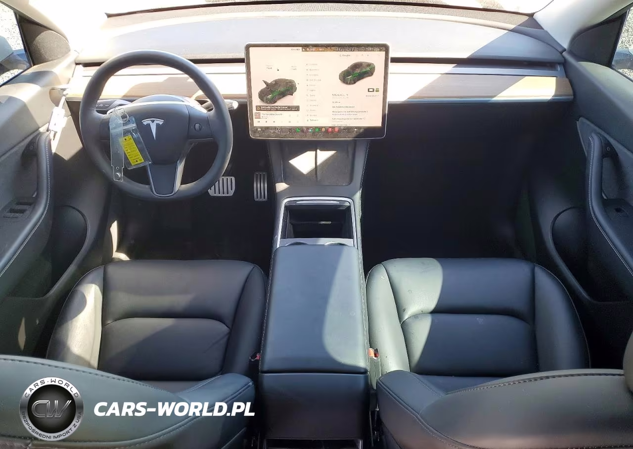 2022 Tesla Model Y VIN:7SAYGDEF2NF446701 - 8