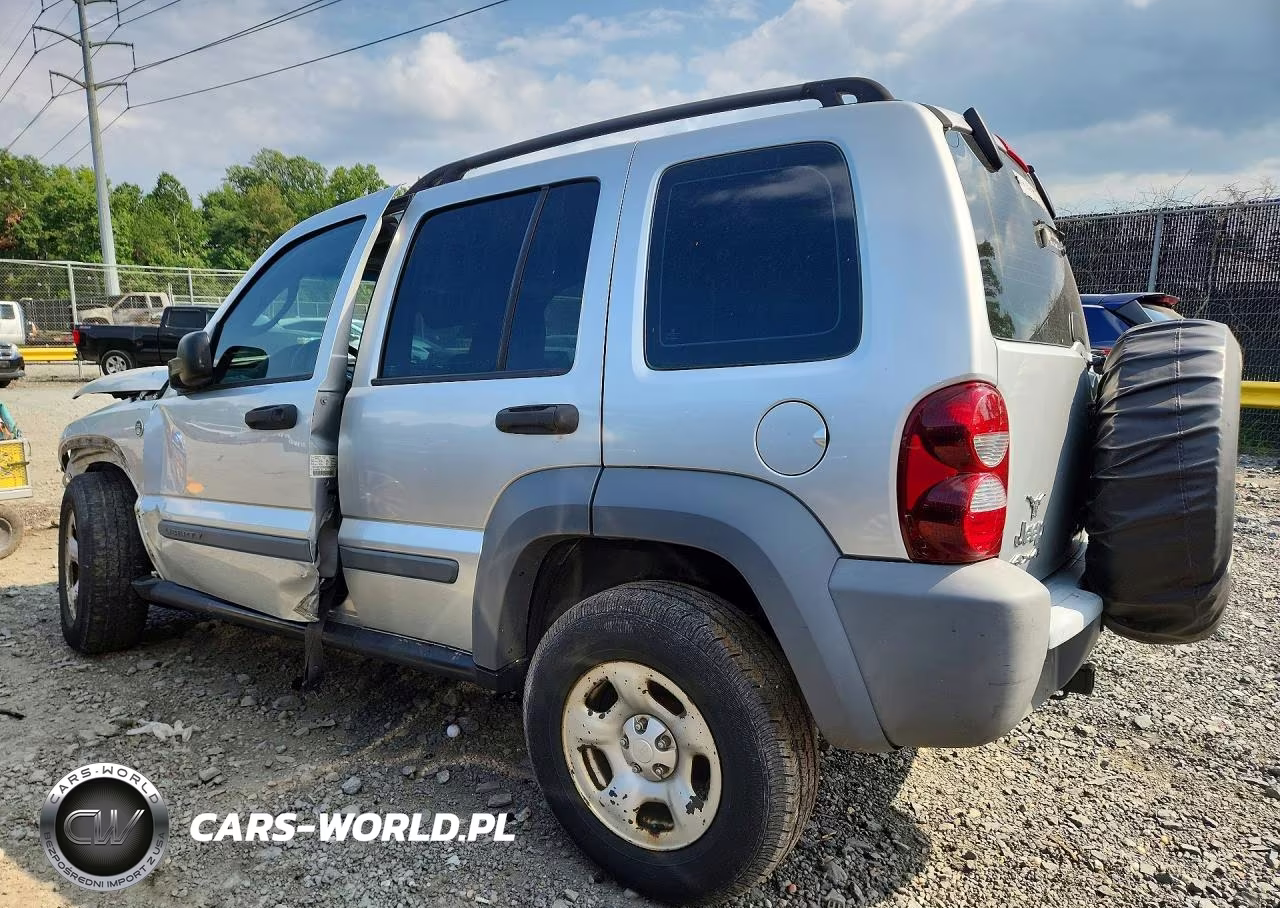 2005 Jeep Liberty Sport VIN:1J4GL48K55W667065 - 2