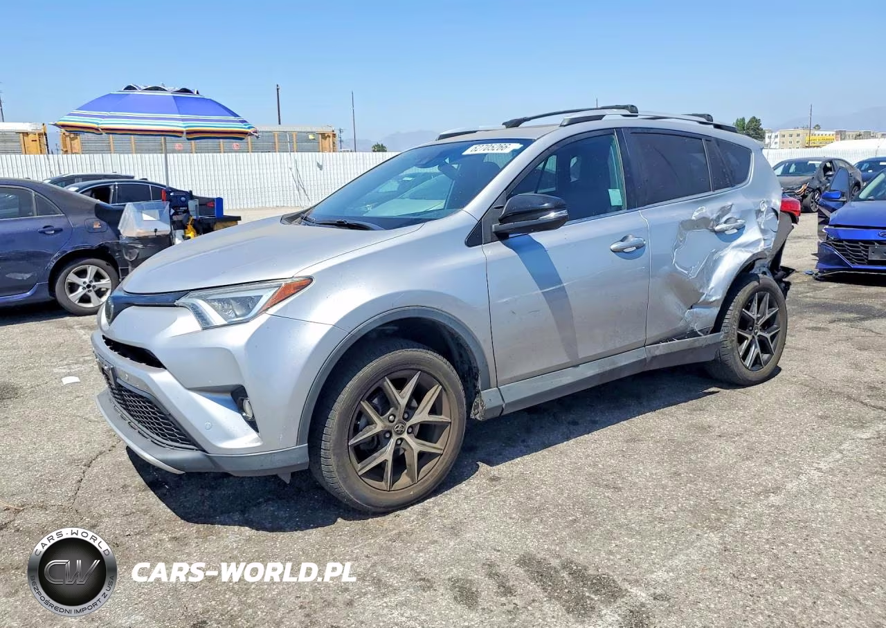 2016 Toyota Rav4 Se – zdjęcie 1 z 13
