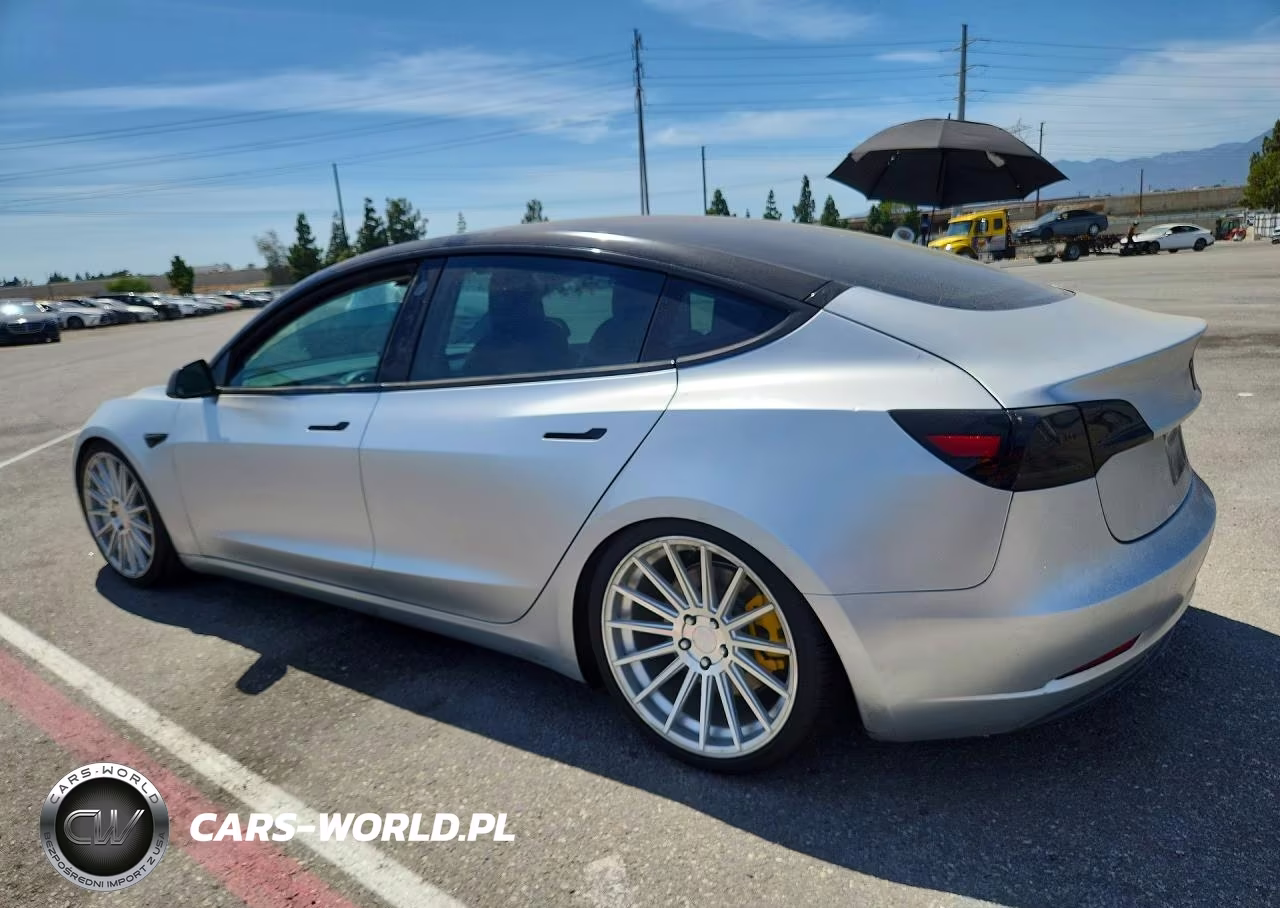 2018 Tesla Model 3 VIN:5YJ3E1EA3JF156770 - 2