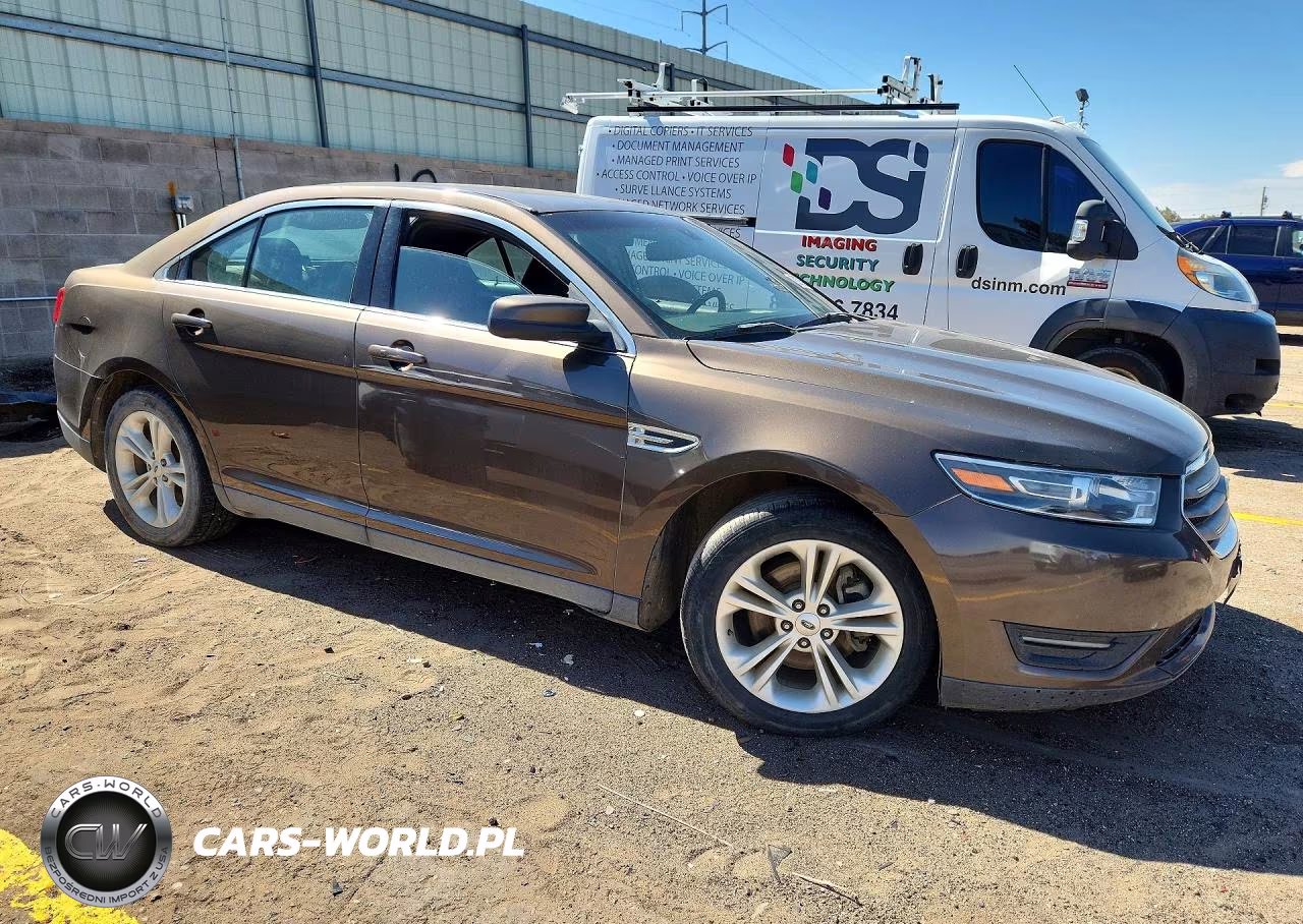 2016 Ford Taurus Sel VIN:1FAHP2H88GG115747 - 4