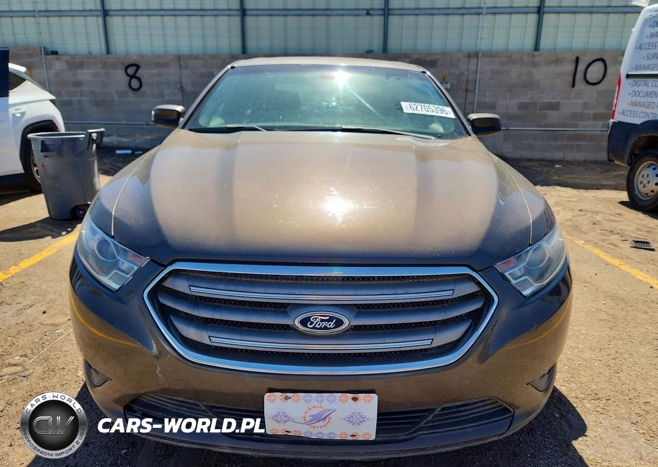 2016 Ford Taurus Sel VIN:1FAHP2H88GG115747 - 5