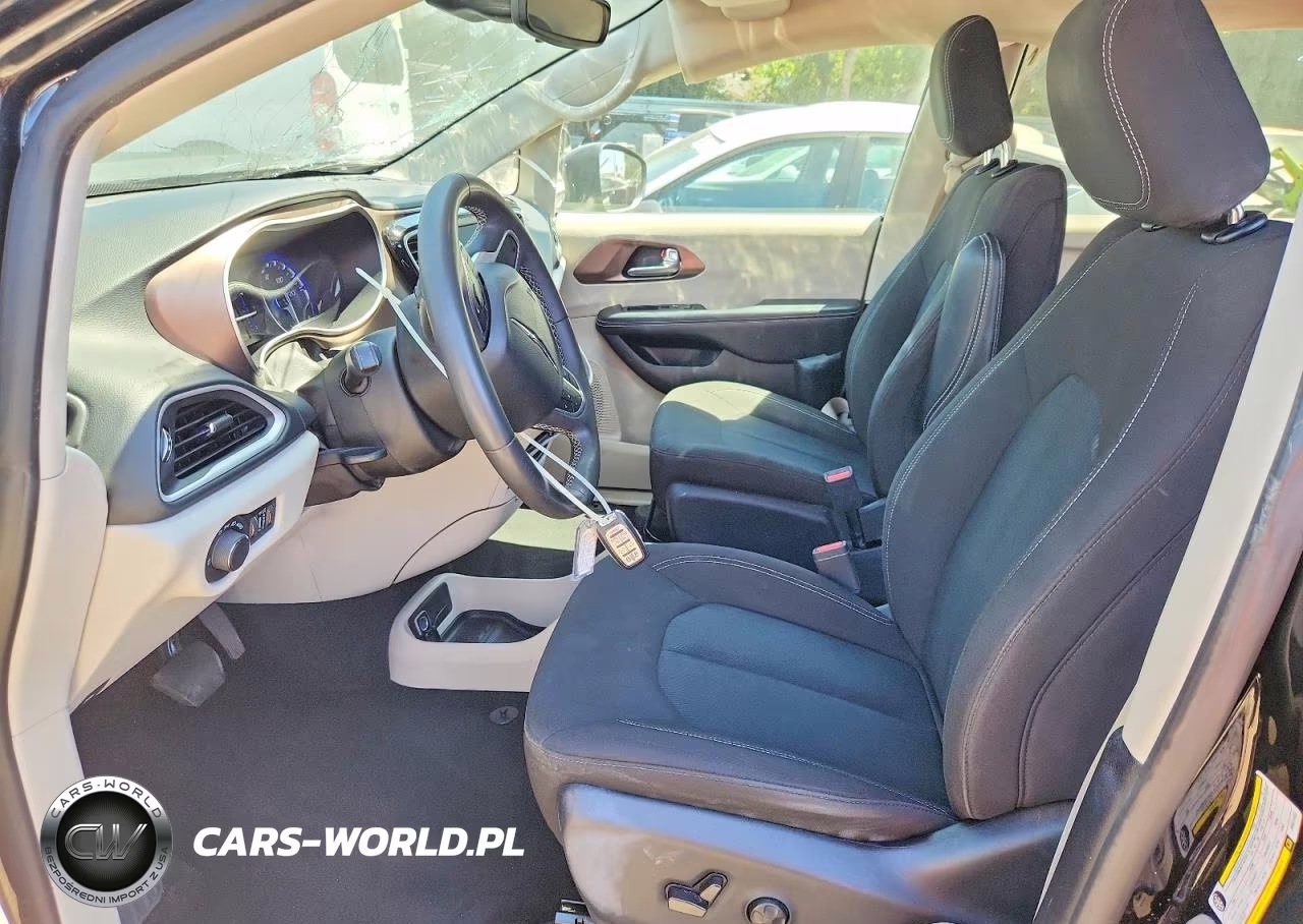 2023 Chrysler Voyager Lx VIN:2C4RC1CG6PR511452 - 7