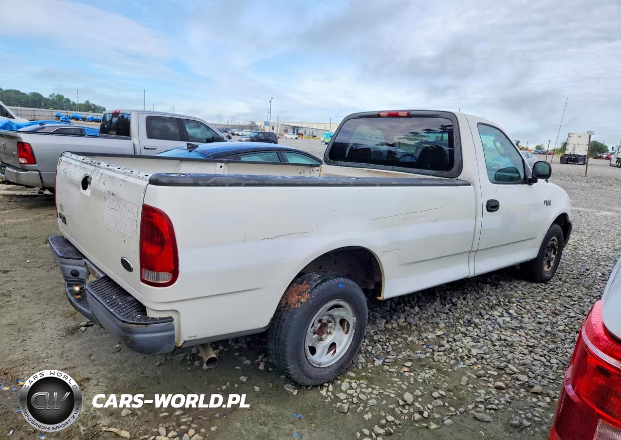 2004 Ford F-150 Heritage Classic VIN:2FTRF17254CA51365 - 3