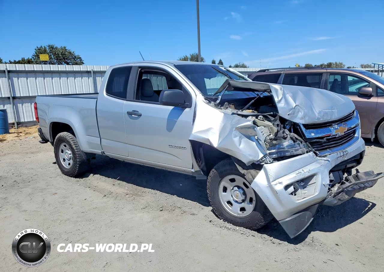 2020 Chevrolet Colorado VIN:1GCHSBEA4L1203711 - 4
