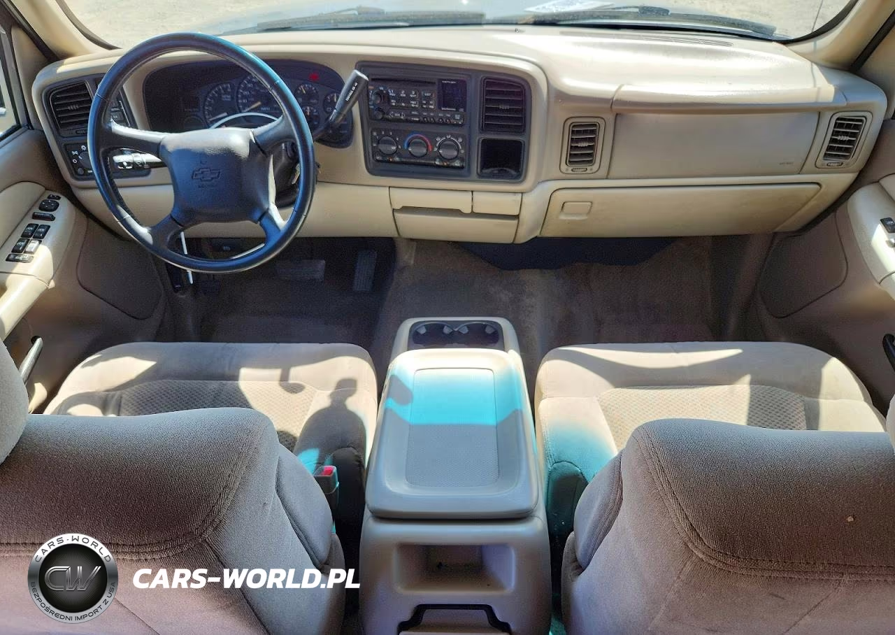 2002 Chevrolet Tahoe K1500 VIN:1GNEK13T62R136845 - 8