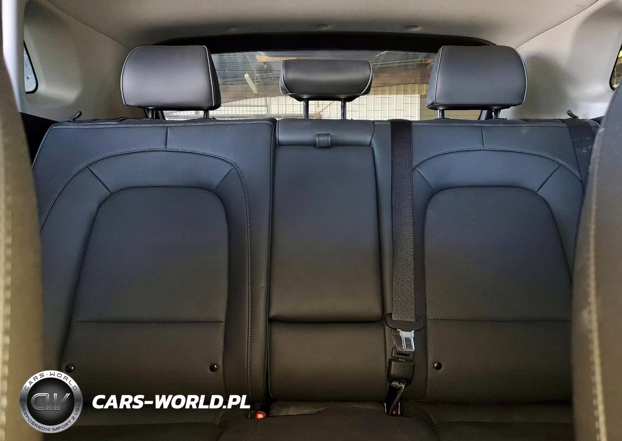 2021 Hyundai Kona Ultimate VIN:KM8K53AG8MU130058 - 10
