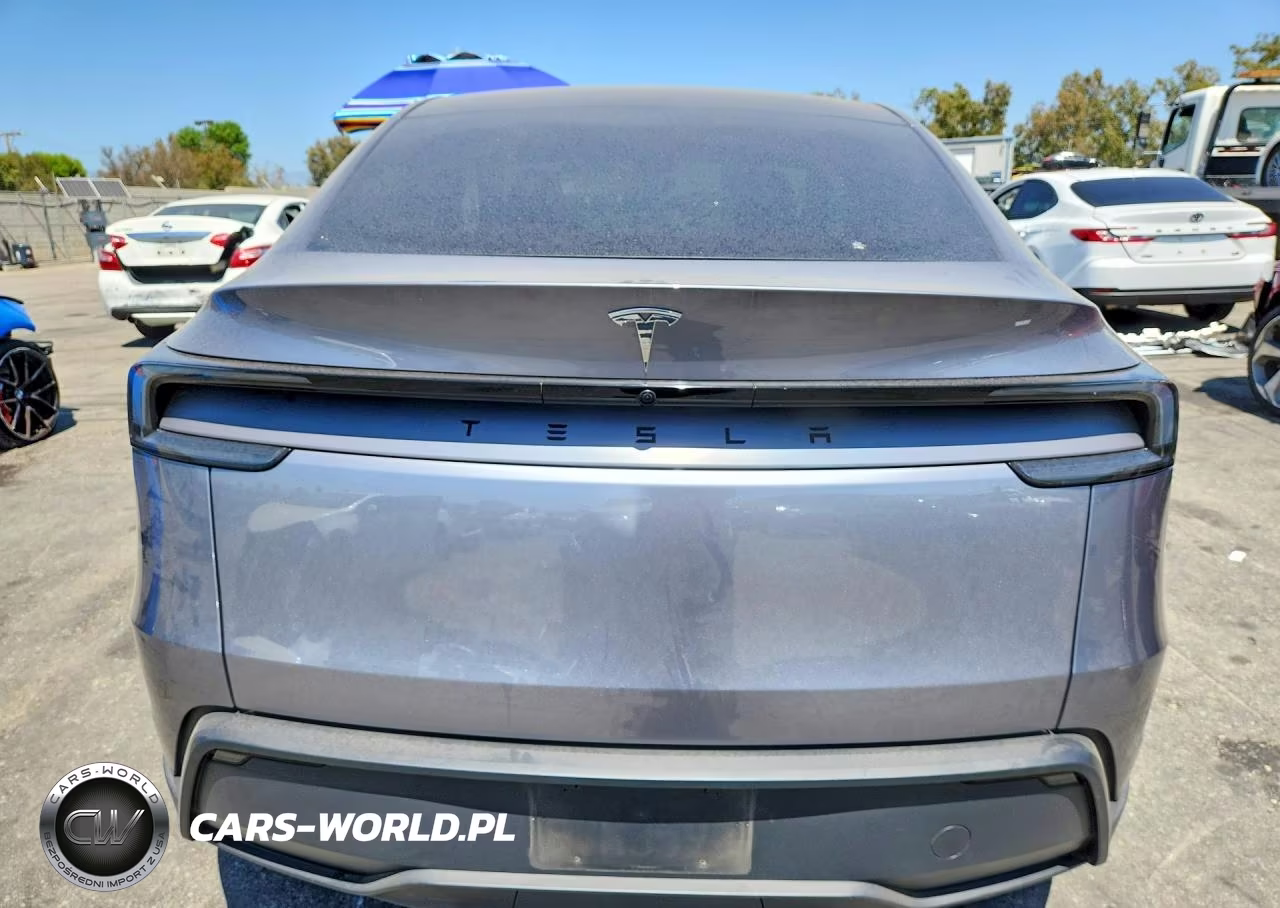 2026 Tesla Model Y VIN:7SAYGDED1TF445079 - 6