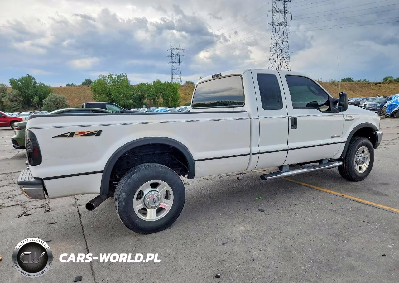 2005 Ford F250 Super Duty VIN:1FTSX21P95ED18270 - 3