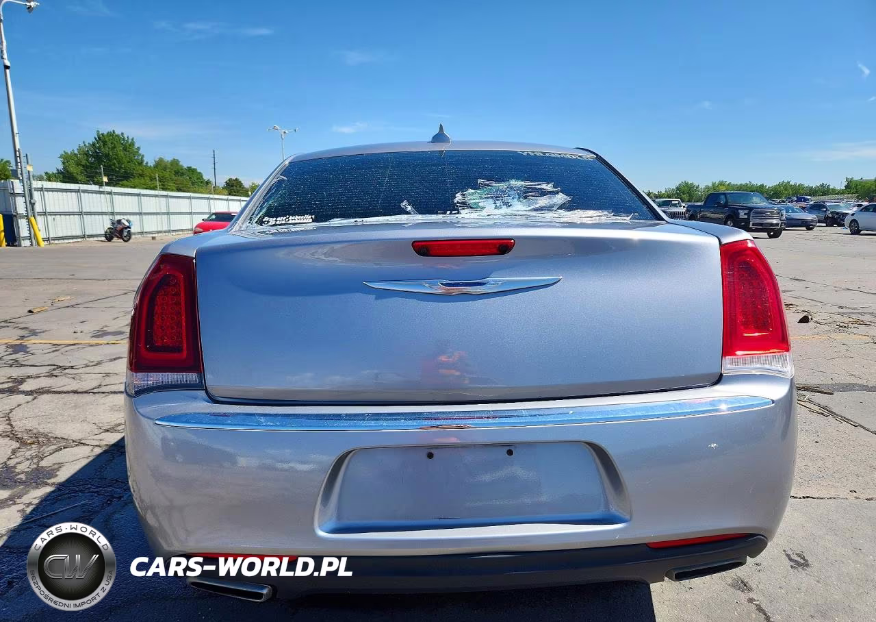 2017 Chrysler 300C VIN:2C3CCAKG0HH566613 - 6