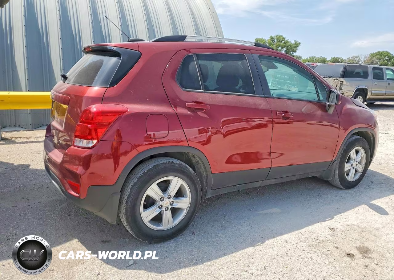2021 Chevrolet Trax 1Lt VIN:KL7CJLSB2MB318008 - 3